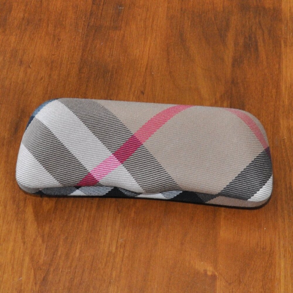 Burberry Nova Check Hard Clam Shell Sunglasses Case Made in Italy